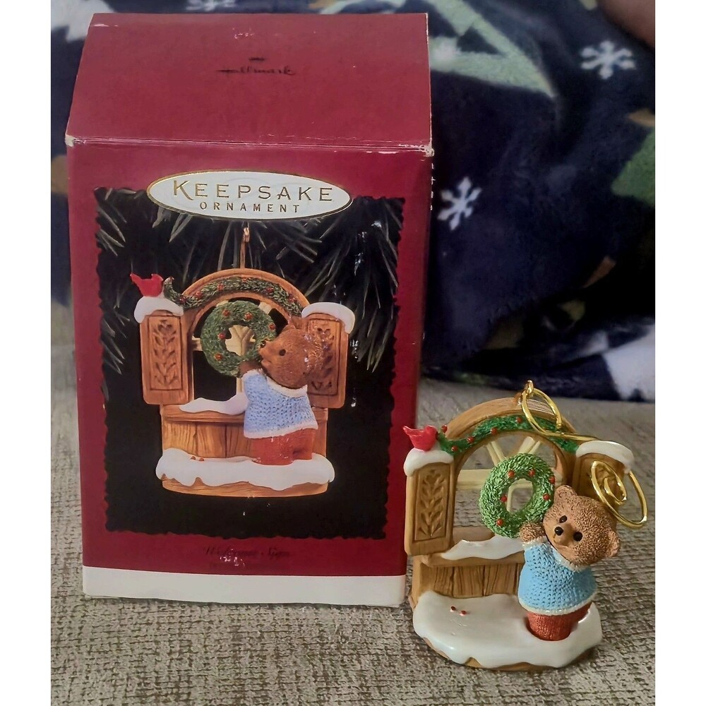 Hallmark Keepsake Ornament  Welcome Sign 1996  Tender Touches In Original Box